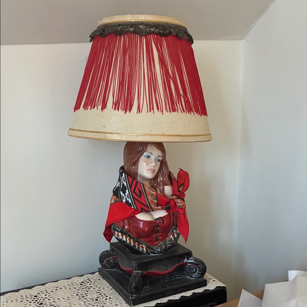 Vintage Table Lamp